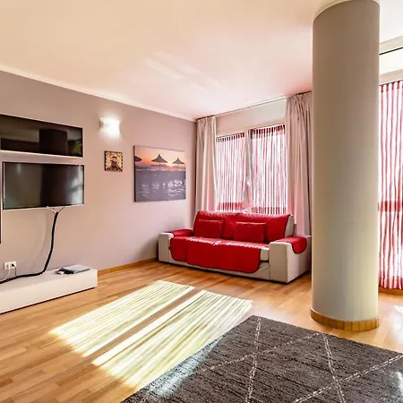 Leonardo Apartament Cagliari