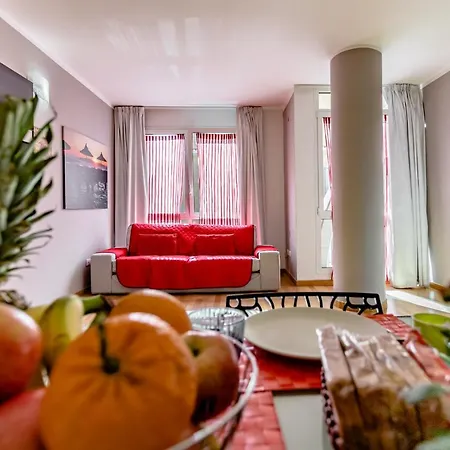 Leonardo Apartament *