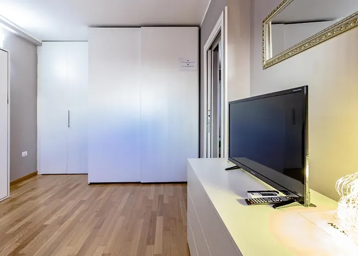 Leonardo カリアリ